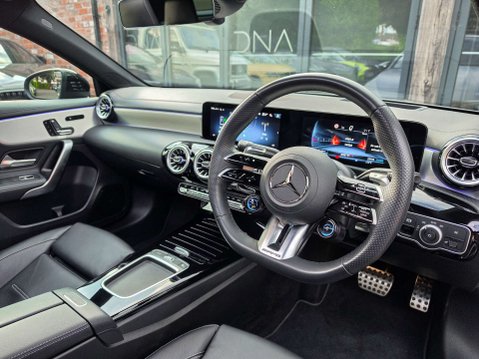 Mercedes-Benz A Class 2.0 AMG A 35 Premium + MHEV 4M A 4WD 5dr 16