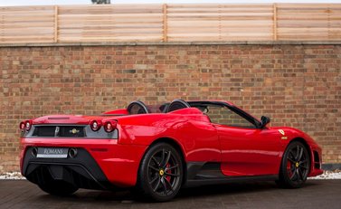 Ferrari 430 Scuderia Spider 16M 18