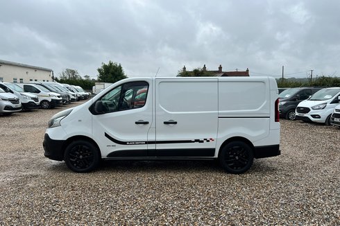 Nissan NV300 SWB L1H1 Low Roof Air Con Alloys Sensors EURO 6 NO VAT