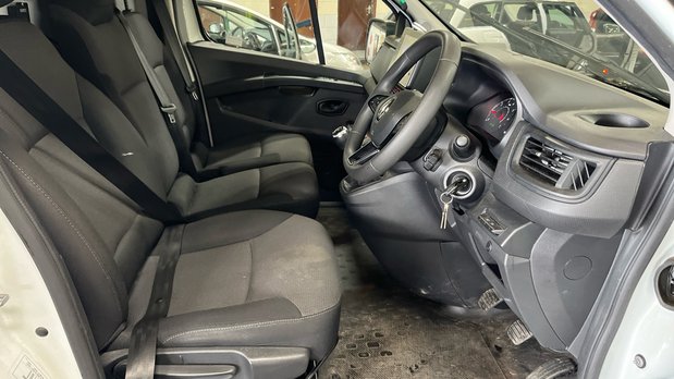 Renault Trafic Trafic Lh30 Business+ Blue Dci 9