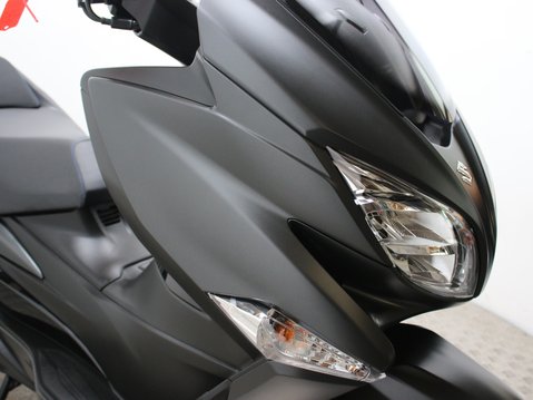 Suzuki Burgman 400 AN 400 AM2 22