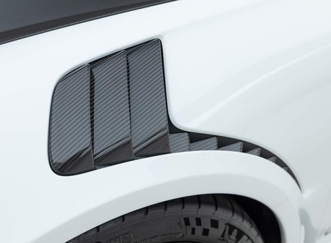 Porsche 911 GT2 RS (991) 33