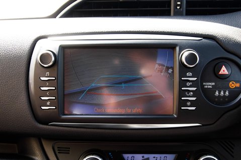 Toyota Yaris VVT-I Y20 30