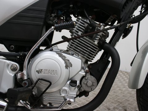 Yamaha YBR 125 YBR125 ED 27