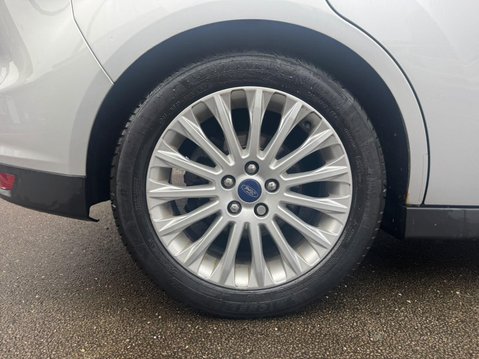 Ford C-Max 1.6 TDCi Titanium Euro 5 5dr 18