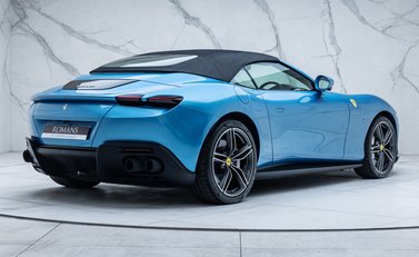 Ferrari Roma SPIDER 13