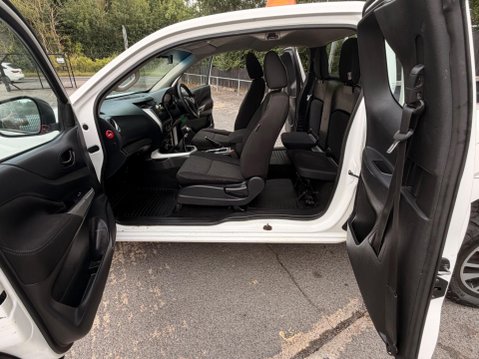 Nissan Navara DCI VISIA 4X4 SHR KCB 33