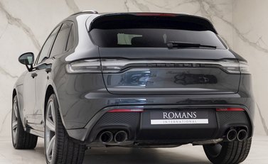 Porsche Macan S 3