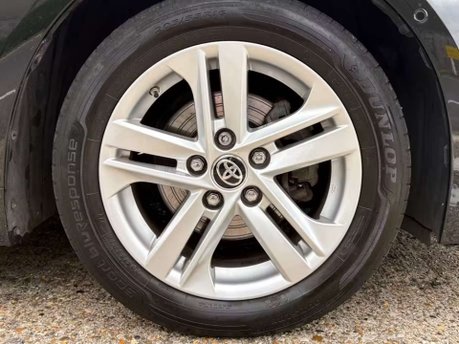 Toyota Corolla 1.8 VVT-h GPF Icon Tech Hatchback 5dr Petrol Hybrid CVT Euro 6 (s/s) (122 p 8