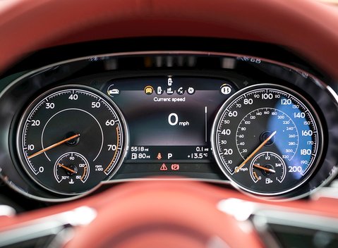 Bentley Bentayga 15