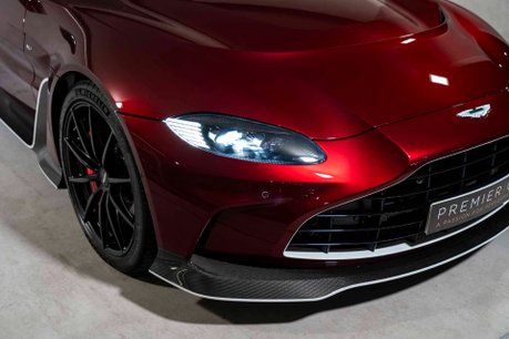 Aston Martin Vantage V12. 1 OF 333. OVER £45K IN OPTIONS. LIGHTWEIGHT PACKAGE. LIVERY PACKAGE. 44