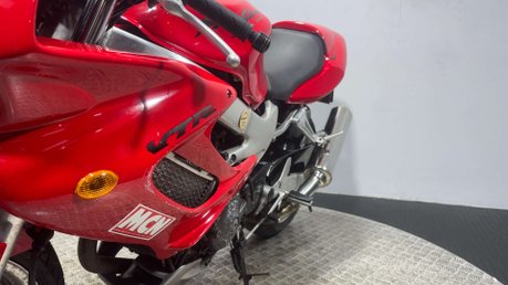 Honda VTR 1998 33K 1000CC VTWIN SPARES OR REPAIR / PROJECT BIKE SUPER SPORT 14