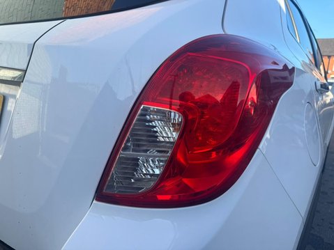 Vauxhall Mokka 1.6 SE 2WD Euro 5 (s/s) 5dr 32