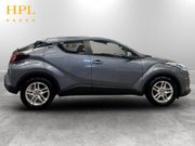 Toyota C-HR 1.8 VVT-h GPF Icon SUV 5dr Petrol Hybrid CVT Euro 6 (s/s) (122 ps) 8