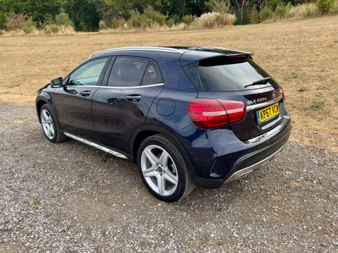 Mercedes-Benz GLA Class GLA 220 D 4MATIC AMG LINE PREMIUM PLUS 7