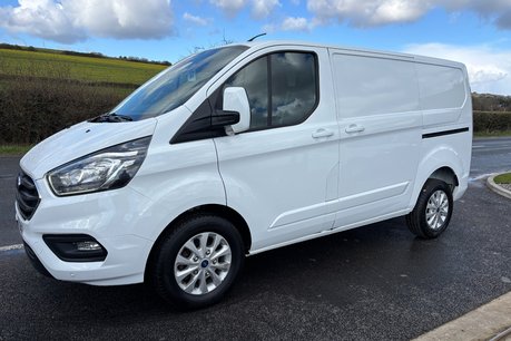 Ford Transit Custom 280 130 ps L1 Limited Panel Van - Sat Nav