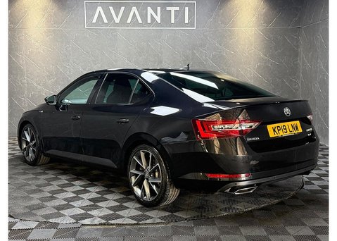 Skoda Superb 2.0 TSI SportLine Hatchback 5dr Petrol DSG 4WD Euro 6 (s/s) (272 ps) 10