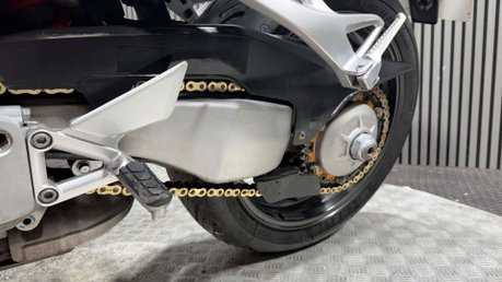 Honda VFR 2011 ONLY 22K NEW MOT SERVICED TOP BOX TOURER 800CC 23