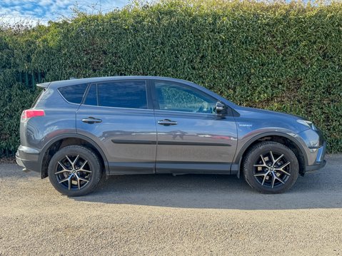 Toyota Rav 4 2.5 VVT-h Design SUV 5dr Petrol Hybrid CVT Euro 6 (s/s) (197 ps) 5