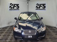 Jaguar XF 3.0d V6 Premium Luxury Saloon 4dr Diesel Auto Euro 5 (240 ps) 39