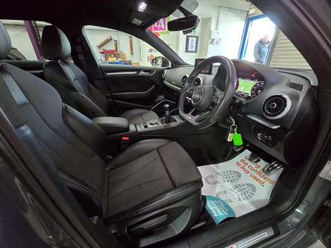 Audi A3 2.0 TFSI Black Edition Sportback Euro 6 (s/s) 5dr 38