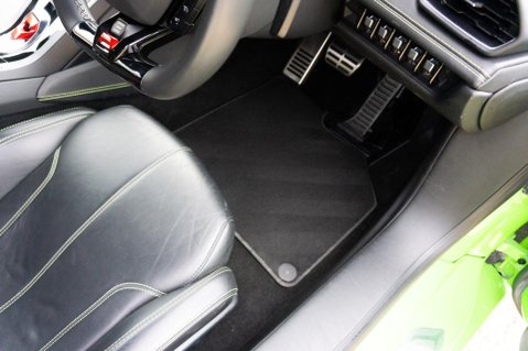 Lamborghini Huracan 5.2 V10 LP 610-4 LDF 4WD Euro 6 (s/s) 2dr 36