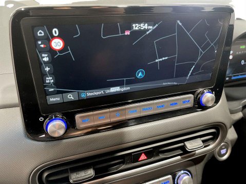 Hyundai KONA 64kWh Premium SUV 5dr Electric Auto (10.5kW Charger) (204 ps) 16