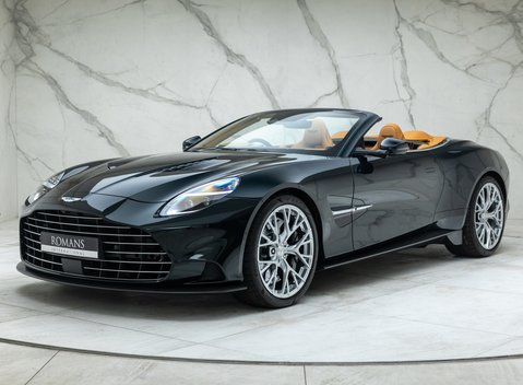 Aston Martin Vanquish Volante 1