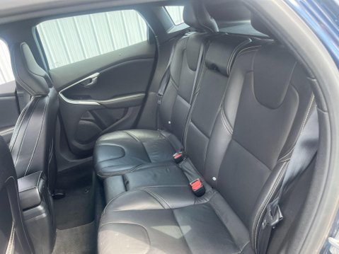 Volvo V40 1.6 D2 R-Design Lux Nav Euro 5 (s/s) 5dr 43
