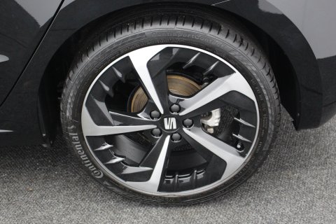 SEAT Ibiza 5dr 1.0 TSi FR Sport DSG Automatic 39