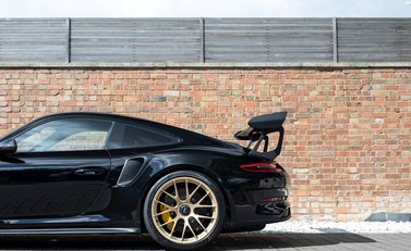 Porsche 911 (991.2) GT3 RS Weissach 31