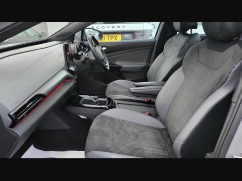 Volkswagen Id.5 Pro Performance 77kWh Style Auto 5dr 17