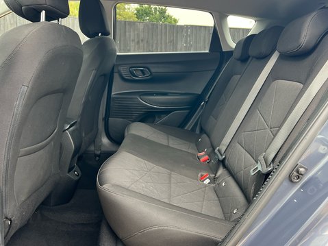 Hyundai BAYON T-GDI PREMIUM DCT MHEV 9