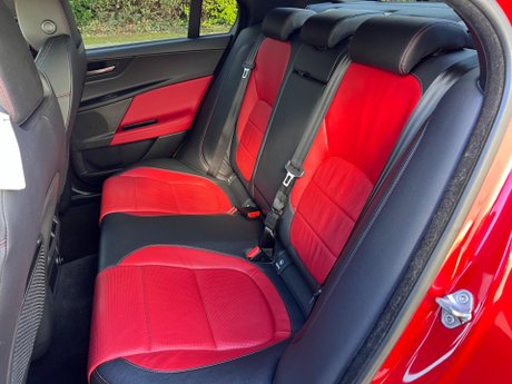 Jaguar XE 2.0d R-Sport Auto Euro 6 (s/s) 4dr 28