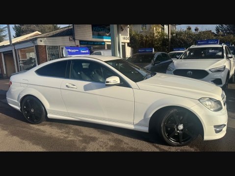 Mercedes-Benz C Class 2.1 C250 CDI BlueEfficiency AMG Sport G-Tronic+ Euro 5 (s/s) 2dr 8