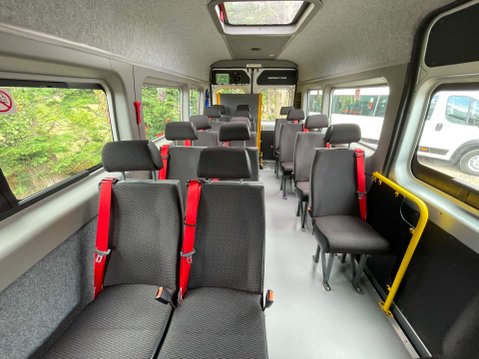 Peugeot Boxer 2.2 440 17seat Non-D1 accessible Minibus Lite with full ramp. L4 H2 Euro 6 4