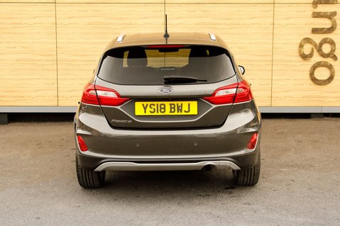 Ford Fiesta ACTIVE X 6