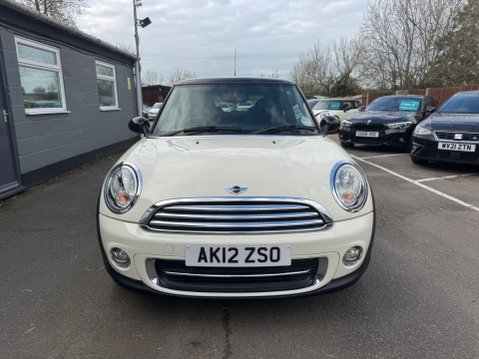 Mini Hatch COOPER 3