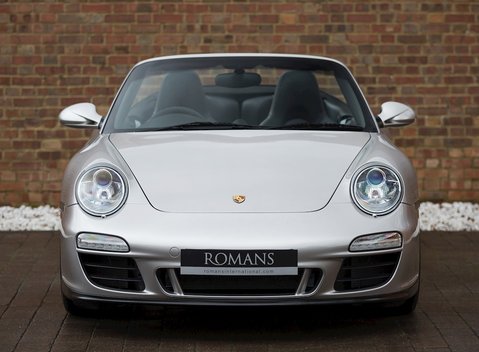 Porsche 911 (997) Carrera GTS Cabriolet 6