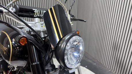 Bluroc Motorcycles Hero 2026 ONLY 10KM 1 OWNER ENDURO SCRAMBLER BIKE 125CC 57