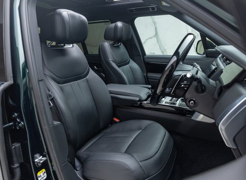 Land Rover Range Rover P550e AUTOBIOGRAPHY 14