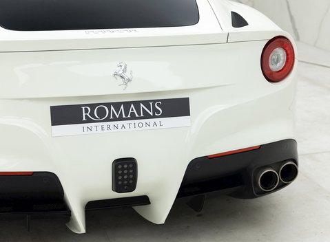 Ferrari F12 Berlinetta 23