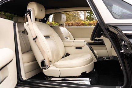 Rolls-Royce Phantom Coupe 34