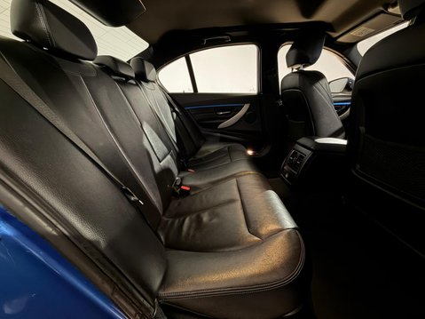 BMW 3 Series 330E M SPORT 18