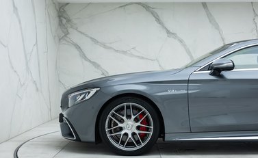 Mercedes-Benz S Class AMG S 63 Coupe 36