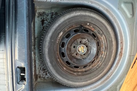 Toyota Carina E XLI - PART EX TO CLEAR - BEEN OFF ROAD FOR 5 YEARS! 27