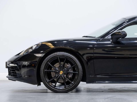 Porsche 718 Cayman 2.0T Coupe GPF 2dr Petrol PDK Euro 6 (s/s) (300 ps) 25
