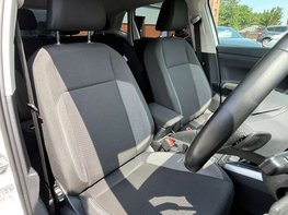 Volkswagen Polo 1.0 Polo Life TSi Semi-Auto 5dr 54