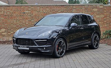 Porsche Cayenne GTS 4
