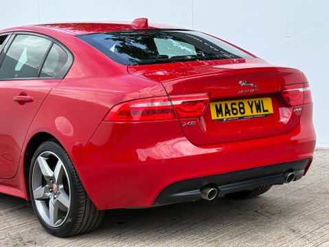 Jaguar XE 2.0 XE R-Sport Auto 4dr 39